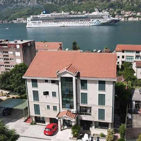 Promenade,5 Min Old Town Apartment Kotor Ngoại thất bức ảnh